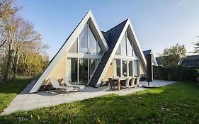 Luxury Holiday Home By Seaside And Dunes